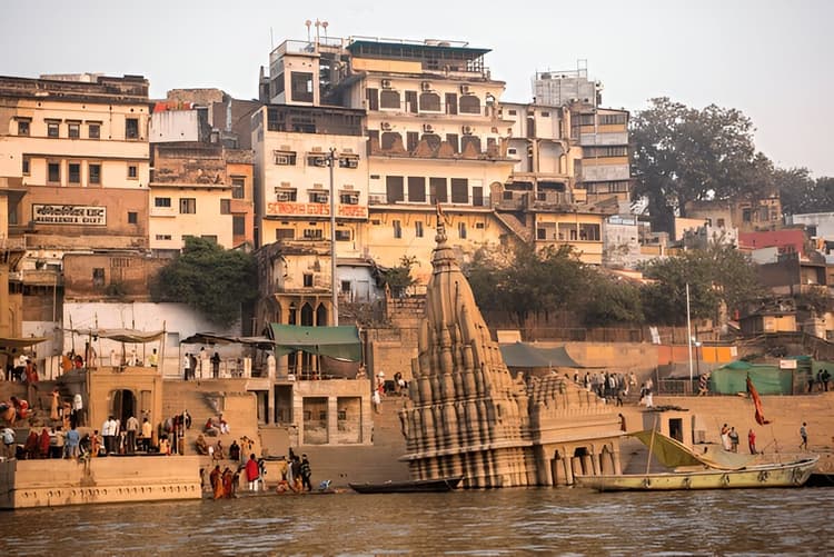 Trip to Varanasi 