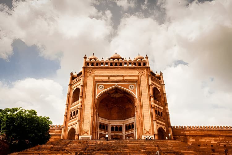 Agra