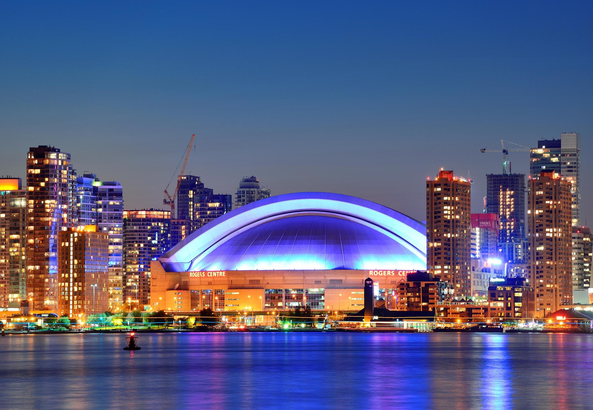 Canada Honeymoon Tour: Discover Romantic Destinations