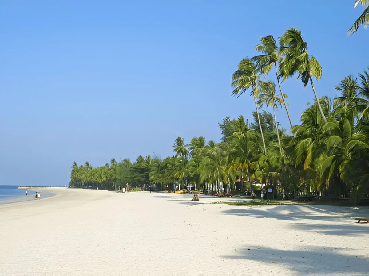 Pantai Cenang Beach