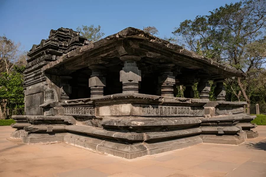 Tambdi Surla Temple