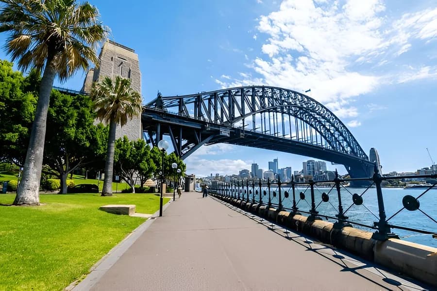 Sydney Harbour Bridge