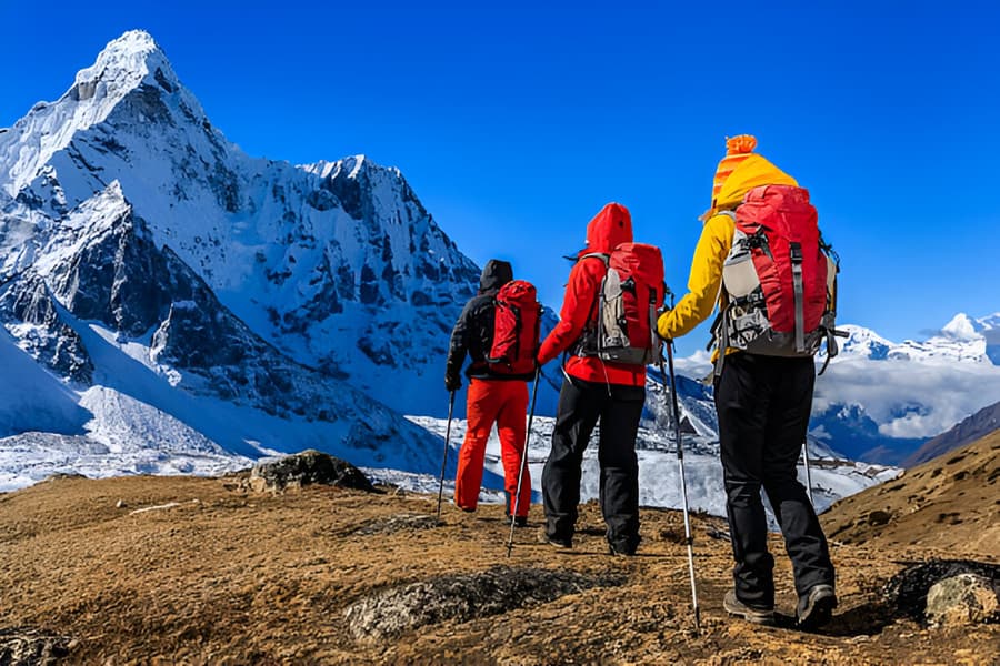 Trekking