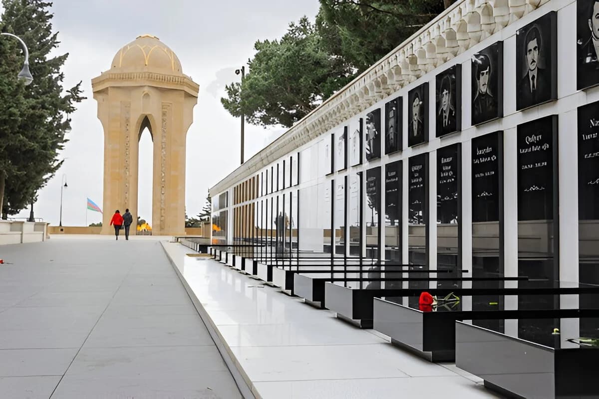 Martyrs&#8217; Lane, Baku